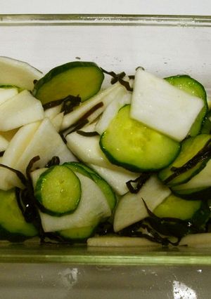 きゅうり（orかぶ）塩昆布の漬物-レシピのメイン写真