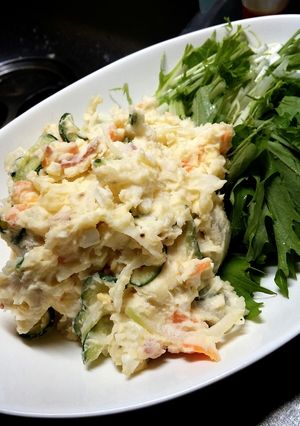 具沢山な我が家のポテトサラダ-レシピのメイン写真