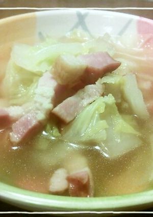 白菜とベーコンのスープ-レシピのメイン写真