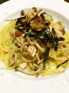 生鮭とキノコの和風スパゲッティ-レシピのメイン写真