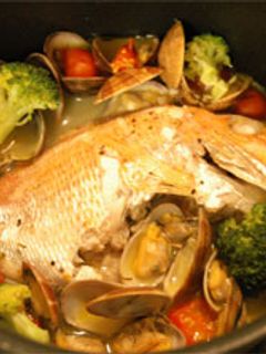 スープまでおいしい鯛のアクアパッツァ-レシピのメイン写真