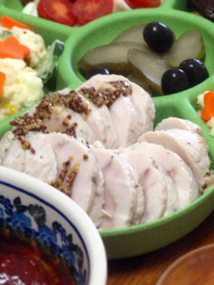 鶏モモと鶏ムネで☆しっとり鶏ハム-レシピのメイン写真