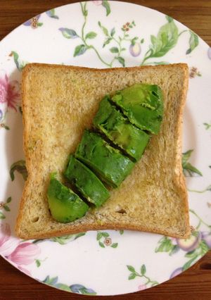 アボカドトースト-レシピのメイン写真