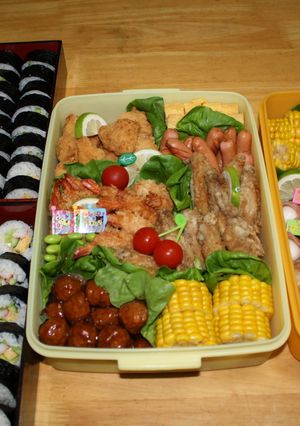 H26運動会弁当　大人3子供2-レシピのメイン写真