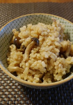 しめじの玄米炊き込みご飯-レシピのメイン写真