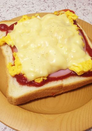 簡単！朝食に！たまハムチケチャトースト-レシピのメイン写真