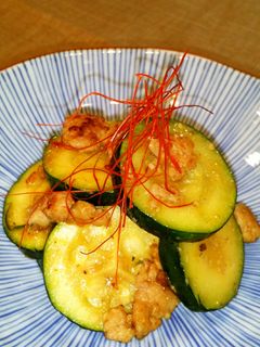 簡単⭐ズッキーニ・鶏ひき肉の味噌炒め♪-レシピのメイン写真