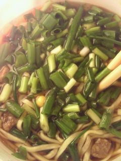 カップラーメン葱てんこ盛り(^皿^)-レシピのメイン写真