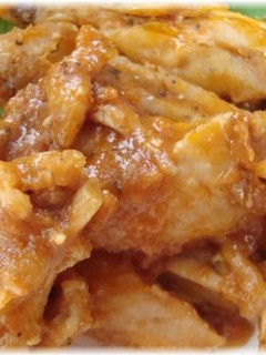 鶏スペアリブのピリ辛トマトソース-レシピのメイン写真
