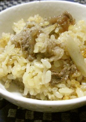 牛肉とゴボウの炊き込みご飯-レシピのメイン写真