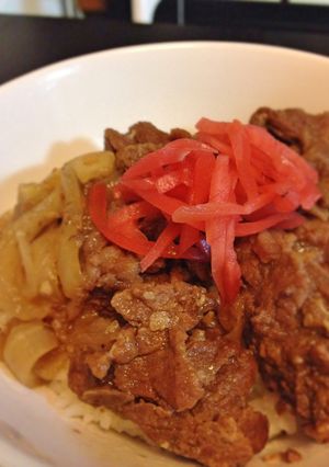うちの牛丼☆醤油こうじでほろほろ仕上り☆-レシピのメイン写真