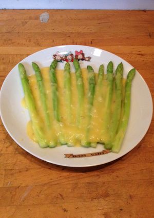 アスパラのヴルテソース掛け-レシピのメイン写真