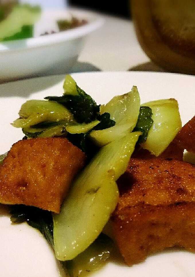 厚揚げとチンゲン菜のバタぽん炒め-レシピのメイン写真
