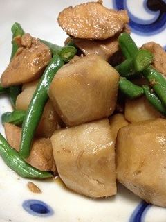 里いもと鶏肉の炒め煮-レシピのメイン写真