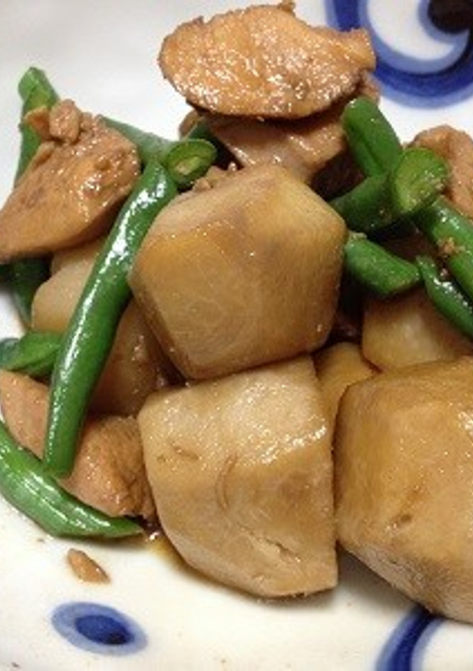里いもと鶏肉の炒め煮-レシピのメイン写真