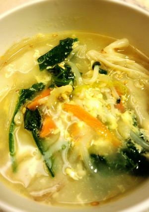 野菜たっぷり♪簡単♪餃子スープ-レシピのメイン写真