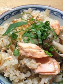 鮭ときのこの炊き込みごはん-レシピのメイン写真