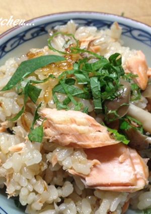 鮭ときのこの炊き込みごはん-レシピのメイン写真