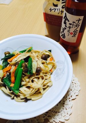 小松菜とねぎの胡麻味噌焼きうどん-レシピのメイン写真