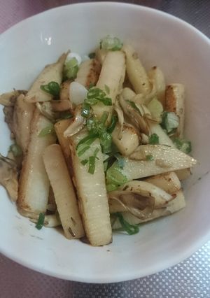 簡単おつまみ☆長芋と茸のバター醤油炒め-レシピのメイン写真