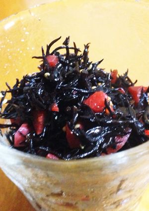梅ひじき-レシピのメイン写真