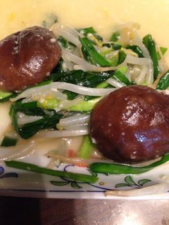 もやしとニラと生椎茸の塩麹炒め-レシピのメイン写真