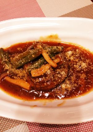 簡単！煮込みハンバーグ-レシピのメイン写真