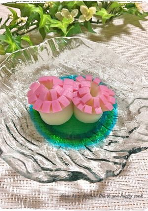 ❀赤かまぼこのお花❀《お弁当》-レシピのメイン写真