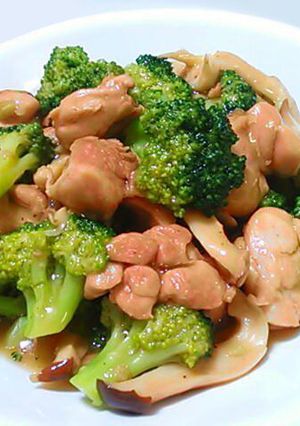 鶏肉とブロッコリーの塩にんにく煮-レシピのメイン写真