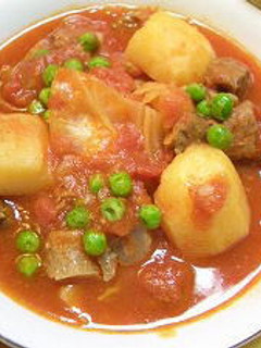 身も心も温まる♪ スジ肉と野菜のトマト煮-レシピのメイン写真