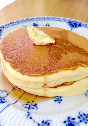 強力粉でしっとりモチモチ⭐︎ホットケーキ-レシピのメイン写真