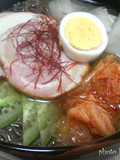 韓国冷麺を自家製スープで！