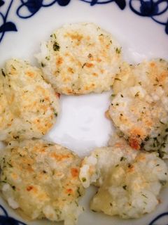 じゃがいもとごはんで手づかみ離乳食-レシピのメイン写真