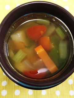 野菜たっぷり!簡単スープ-レシピのメイン写真