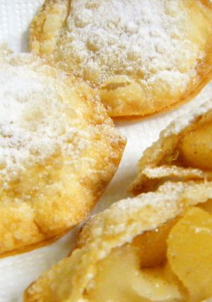 餃子の皮で、アップルパイもどき-レシピのメイン写真