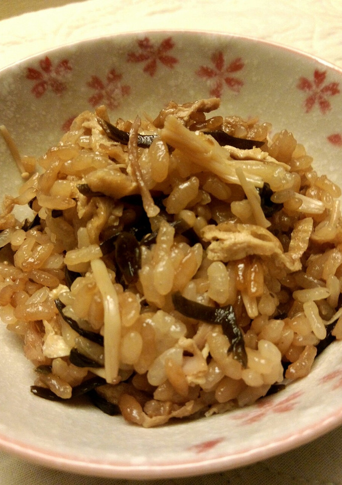 油揚げとハム&エノキの塩昆布炊き込みご飯-レシピのメイン写真