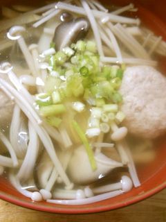 きのこと いわしつみれの お吸い物.*-レシピのメイン写真