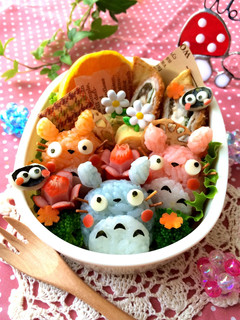 カラフルトトロ〜♪キャラ弁-レシピのメイン写真