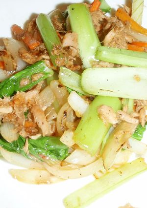 ツナと野菜のしょう油麹炒め-レシピのメイン写真