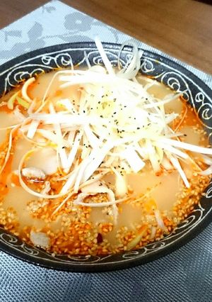 日高屋風ピリ辛とんこつネギラーメン-レシピのメイン写真
