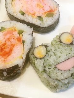飾り巻き寿司★バラの花寿司-レシピのメイン写真
