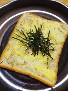 金ごまチーズトースト-レシピのメイン写真
