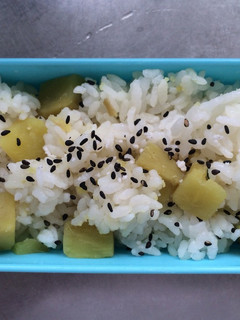 さつま芋ご飯(さつま芋の混ぜご飯)-レシピのメイン写真