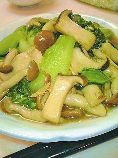 チンゲン菜とたっぷりきのこの炒め物-レシピのメイン写真