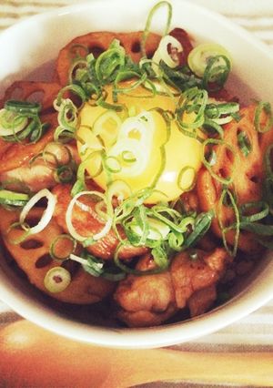 簡単♪鶏肉蓮根甘辛ネギ玉丼-レシピのメイン写真