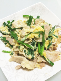 簡単★豚肉のニラ玉炒め-レシピのメイン写真