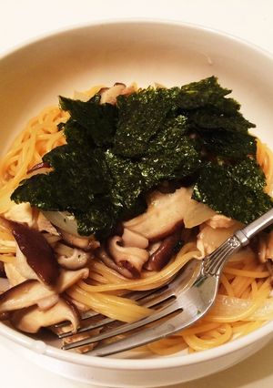 椎茸と鶏肉のズボラ和風パスタ-レシピのメイン写真