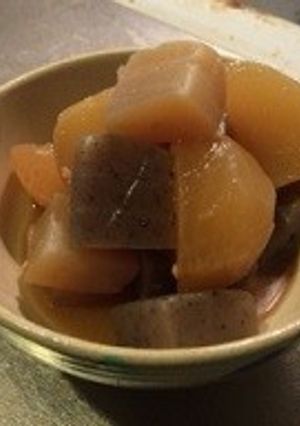 こんにゃくと蕪をコンソメ味噌味で炊いたん-レシピのメイン写真