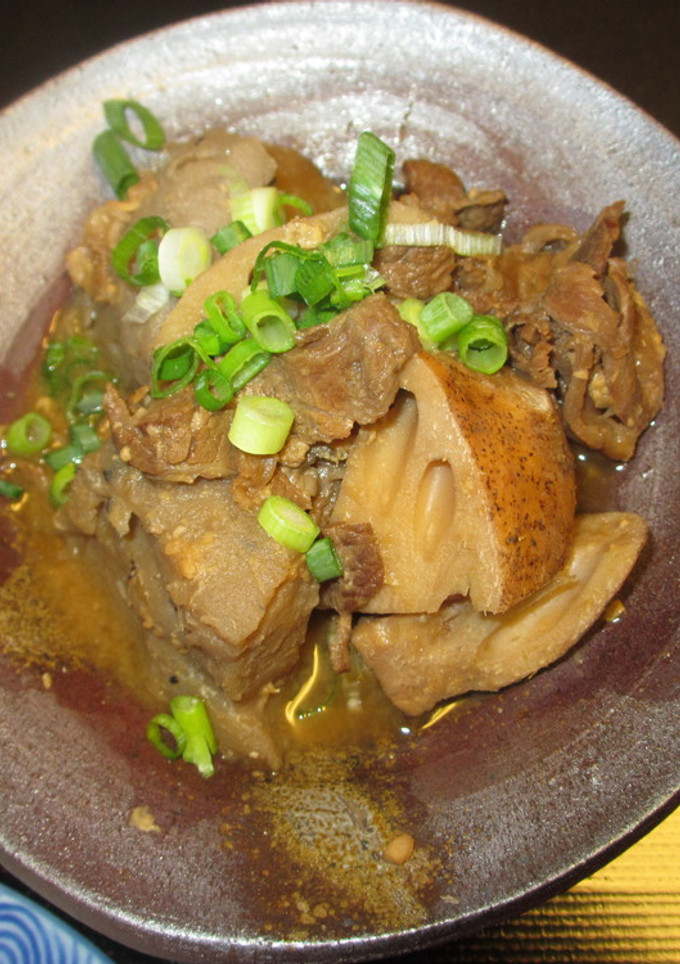 すじ肉、蒟蒻、大根、どて焼き　味噌仕立　-レシピのメイン写真