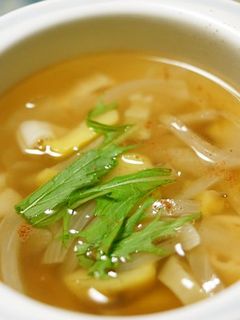 栗入りコンソメスープシナモン風味-レシピのメイン写真